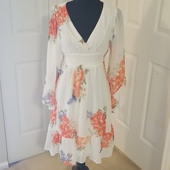 Shelby & Palmer Dresses & Skirts - ☆ Shelby & Palmer ☆ NWT Boho Style Dress Size 6